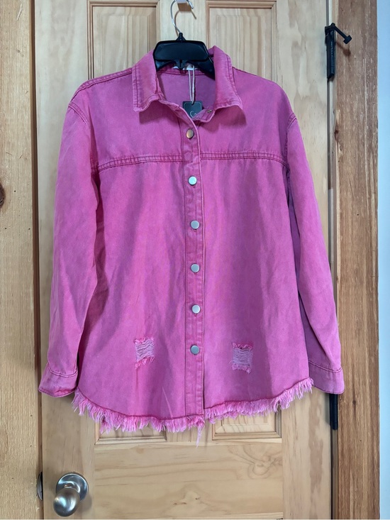 Tops - 🆕 Boho Oversized Distressed Frayed Hem Denim Button Up Shirt Jacket Shacket
